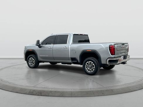 Used 2025 GMC Sierra 2500 SLT AWD/4WD image 6
