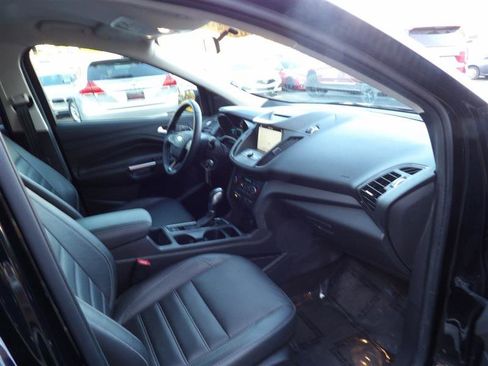 Used 2018 Ford Escape SEL image 5