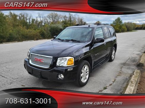 Used 2007 GMC Envoy Denali image 1