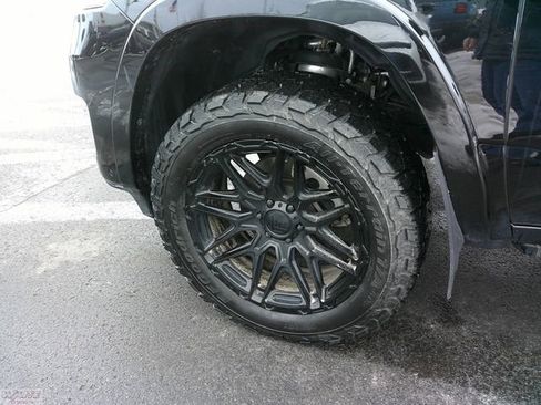 Used 2025 RAM 1500 Tungsten w/ Off Road Group image 11