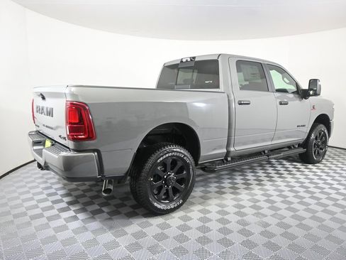 New 2026 RAM 3500 Big Horn AWD/4WD image 7