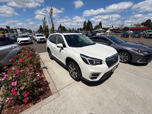 Used 2020 Subaru Forester Limited w/ Popular Package #3 AWD/4WD image 8