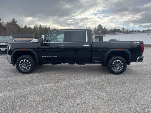 New 2026 GMC Sierra 2500 SLT w/ SLT Convenience Package AWD/4WD image 3