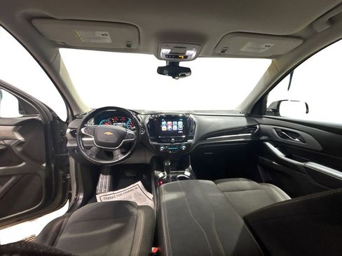 Used 2018 Chevrolet Traverse LT image 18