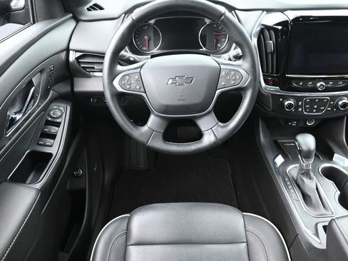 Used 2023 Chevrolet Traverse Premier w/ Redline Edition image 15