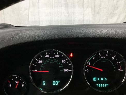 Used 2016 Jeep Wrangler Sport w/ Quick Order Package 24S AWD/4WD image 22