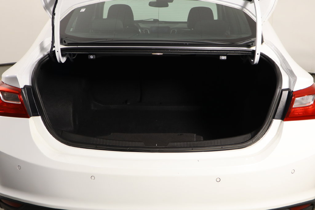 Used 2023 Chevrolet Malibu LS w/ Driver Confidence Package FWD image 17