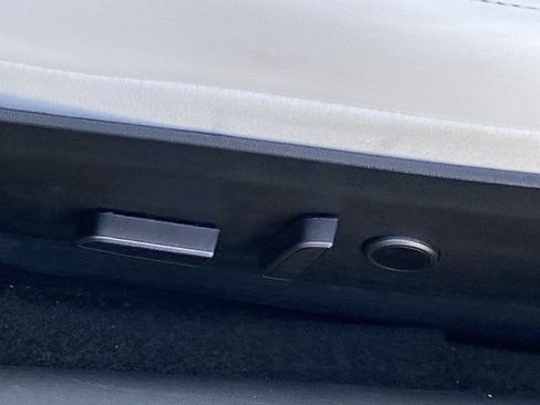 Used 2023 Tesla Model 3 Standard Range RWD image 13