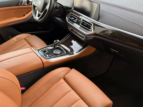 Used 2021 BMW X5 xDrive45e w/ Premium Package image 19