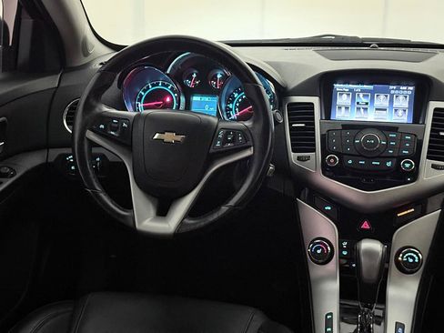 Used 2015 Chevrolet Cruze LT w/ RS Package FWD image 28