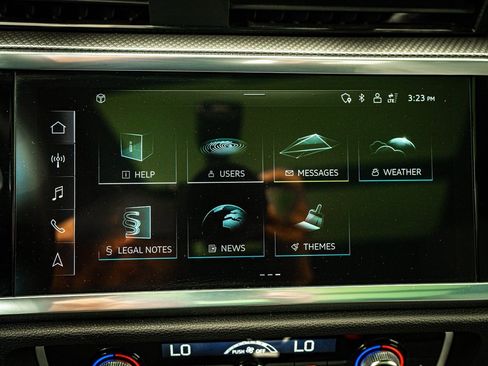 Used 2023 Audi Q3 2.0T Premium Plus w/ Premium Plus Package image 30