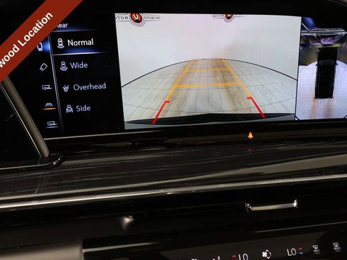 Used 2023 Cadillac Escalade V AWD/4WD image 7