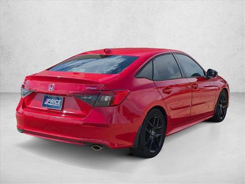 Used 2023 Honda Civic Sport image 5