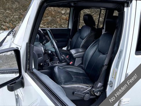 Used 2015 Jeep Wrangler Unlimited Sport w/ Quick Order Package 23S AWD/4WD image 21