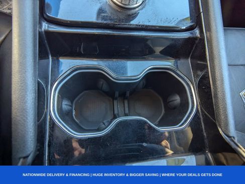 Used 2023 Jeep Grand Cherokee Limited image 29