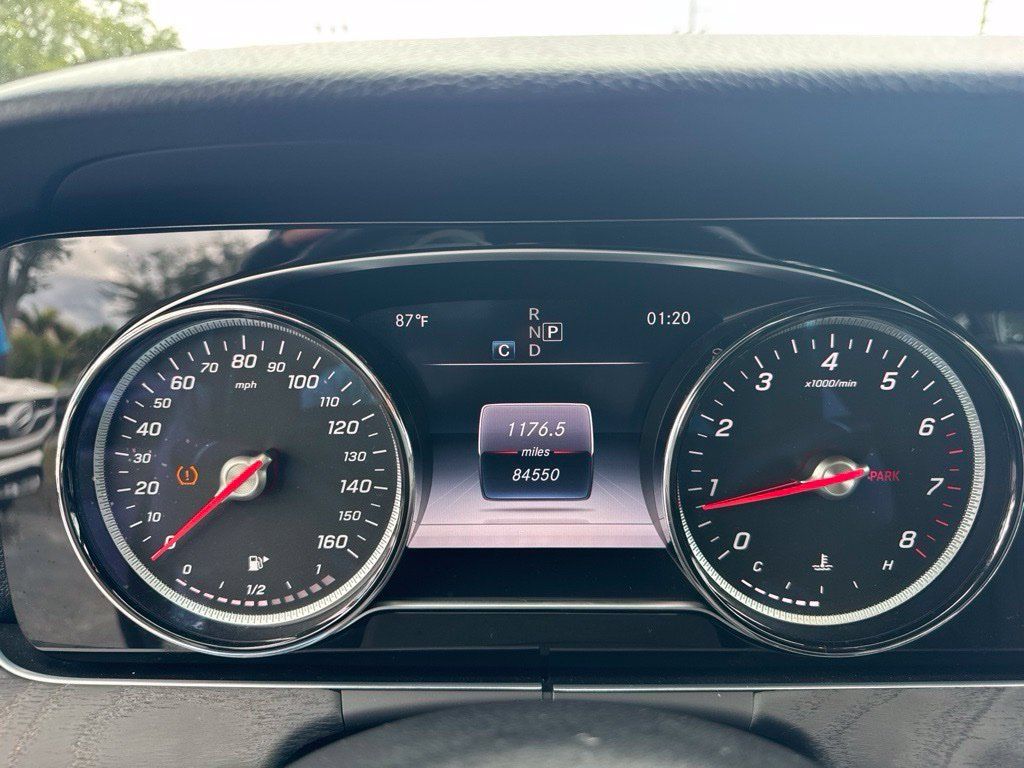 Used 2019 Mercedes-Benz E 300 image 13