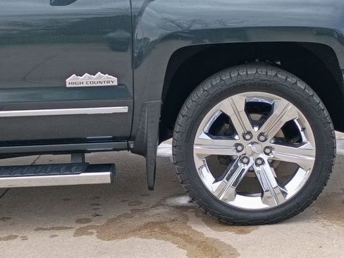 Used 2017 Chevrolet Silverado 1500 High Country image 10