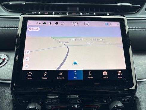 Used 2024 Jeep Grand Cherokee Limited w/ Trailer Tow Package image 16