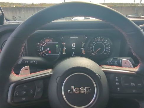 New 2026 Jeep Wrangler Unlimited Rubicon 392 w/ Quick Order Package 27X Moab AWD/4WD image 28