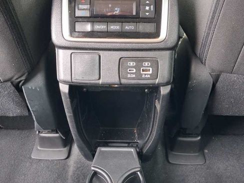Used 2024 Subaru Ascent Premium w/ Convenience Package AWD/4WD image 56