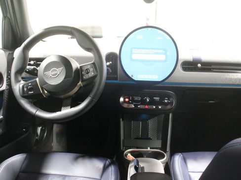 Used 2026 MINI Cooper S FWD image 8