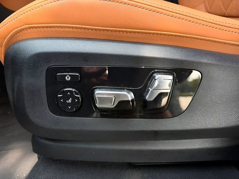 Used 2025 BMW X5 sDrive40i w/ Premium Package RWD image 11
