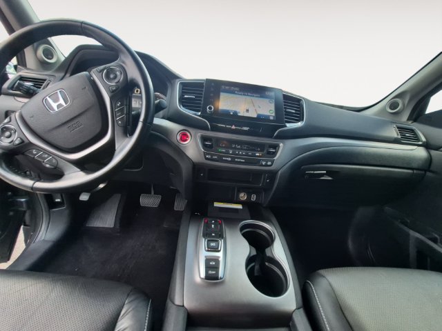 Used 2023 Honda Ridgeline RTL-E image 11