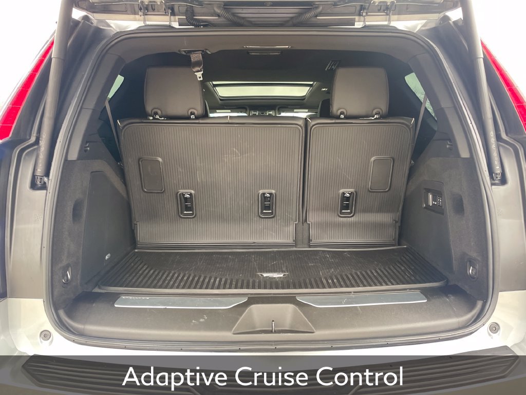 Used 2024 Cadillac Escalade Premium Luxury AWD/4WD image 10
