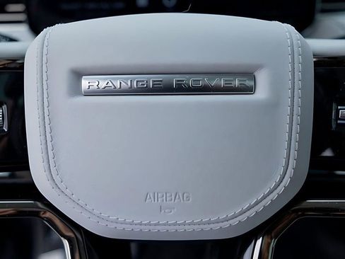 Used 2024 Land Rover Range Rover Sport Dynamic SE image 39