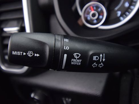 Used 2023 RAM 1500 Big Horn image 38