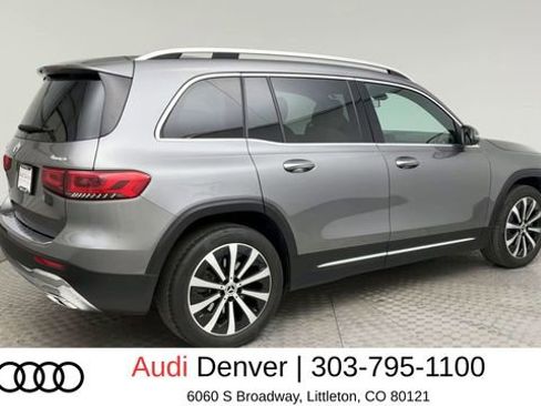 Used 2023 Mercedes-Benz GLB 250 4MATIC image 2