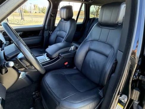 Used 2020 Land Rover Range Rover HSE image 33