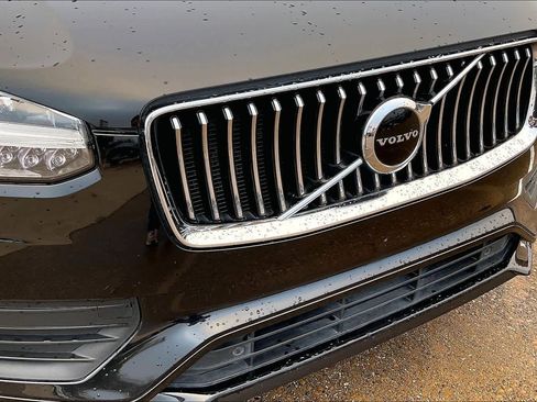 Used 2021 Volvo XC90 T5 Momentum image 33