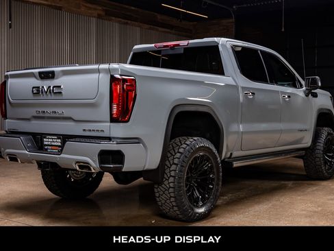 Used 2024 GMC Sierra 1500 Denali Ultimate image 10