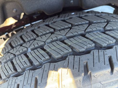 New 2025 Ford Bronco Big Bend image 8