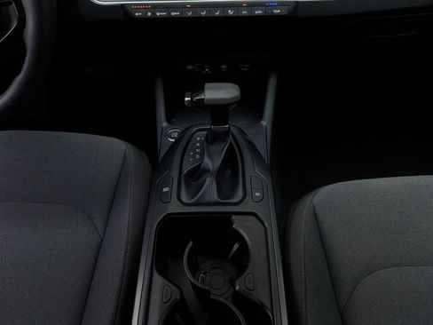 Used 2025 Kia K4 FWD image 14