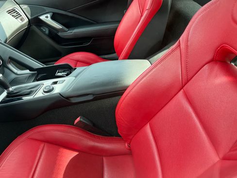 Used 2017 Chevrolet Corvette Stingray Coupe w/ Carbon Flash Badge Package RWD image 23
