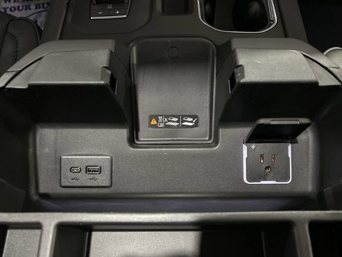 New 2026 GMC Sierra 1500 Denali w/ Technology Package AWD/4WD image 37