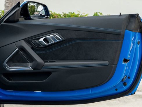 Used 2021 BMW Z4 sDrive30i w/ Premium Package image 27