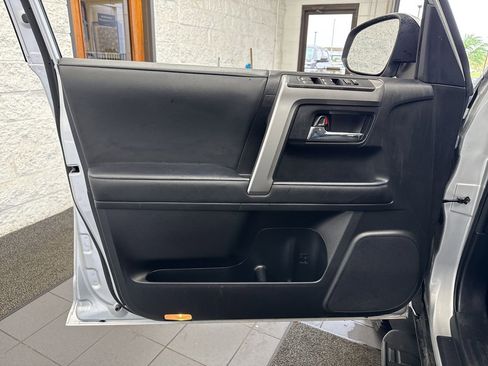 Certified 2024 Toyota 4Runner SR5 Premium AWD/4WD image 37