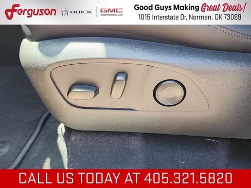 New 2026 GMC Acadia Elevation w/ Elevation Premium Package FWD image 17