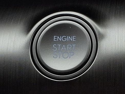 New 2026 Hyundai Kona SE image 12