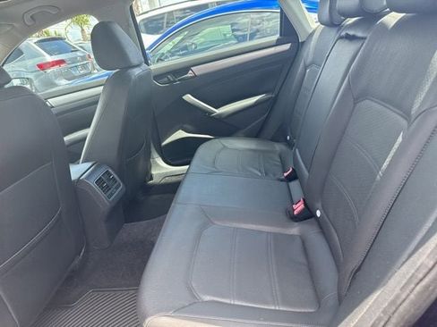 Used 2013 Volkswagen Passat 2.5 SE FWD image 5