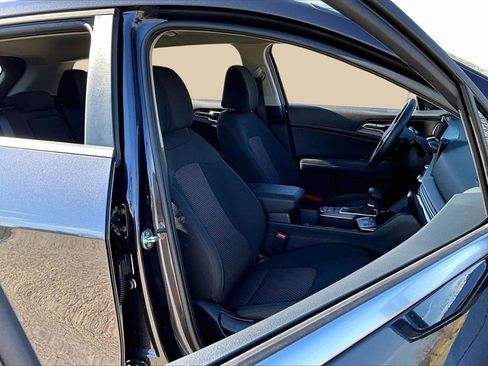 Certified 2026 Kia Sportage LX w/ LX Convenience Package image 7