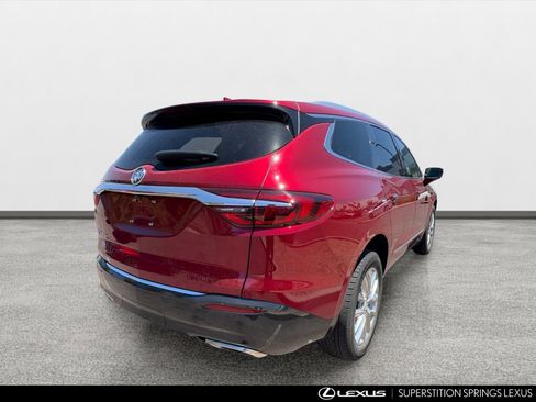 Used 2021 Buick Enclave Premium w/ Sun and Sites Package AWD/4WD image 3