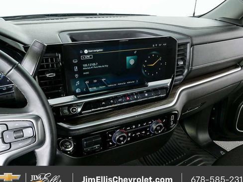 Certified 2025 Chevrolet Silverado 1500 LT AWD/4WD image 12