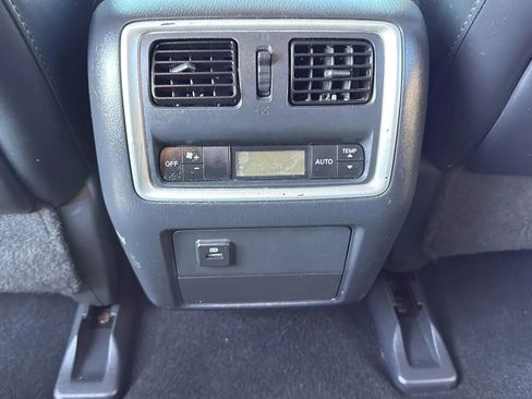 Used 2019 INFINITI QX60 Luxe w/ Essential Package image 30