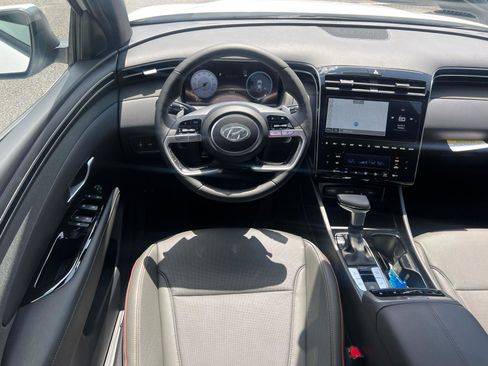 Used 2024 Hyundai Santa Cruz Limited image 14