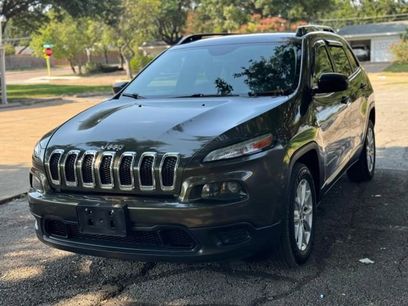 Used 2016 Jeep Cherokee Sport w/ Cold Weather Group