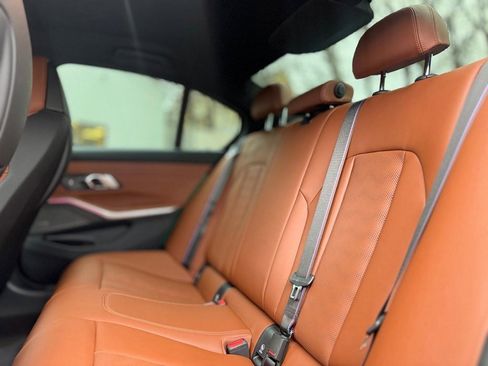 Used 2023 BMW M3 Competition w/ Executive Package image 21